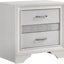 4 chambres pour lit simple, commode à sept tiroirs, poignées en cristal, miroir biseauté
