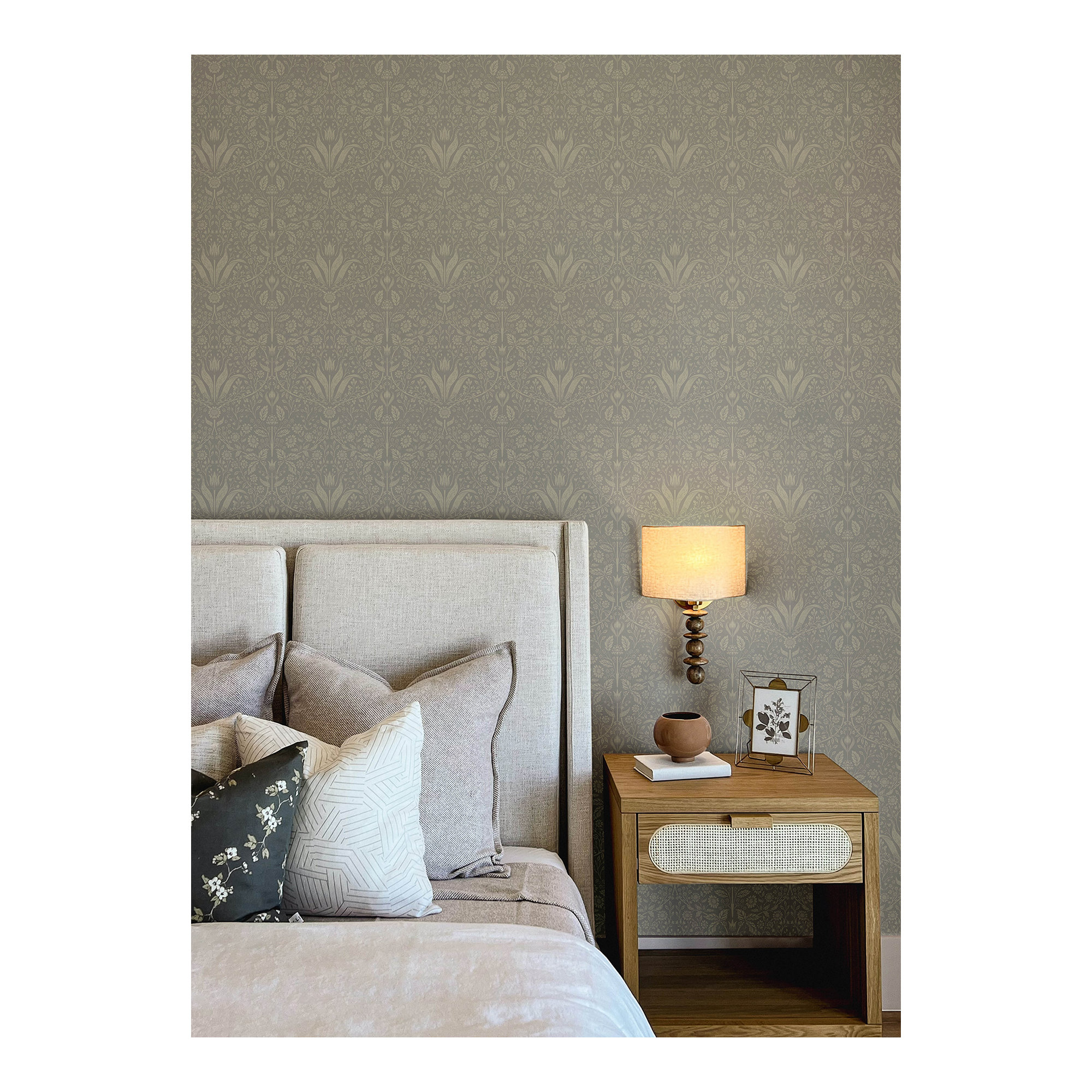 Triste Floral Wallpaper, Blue