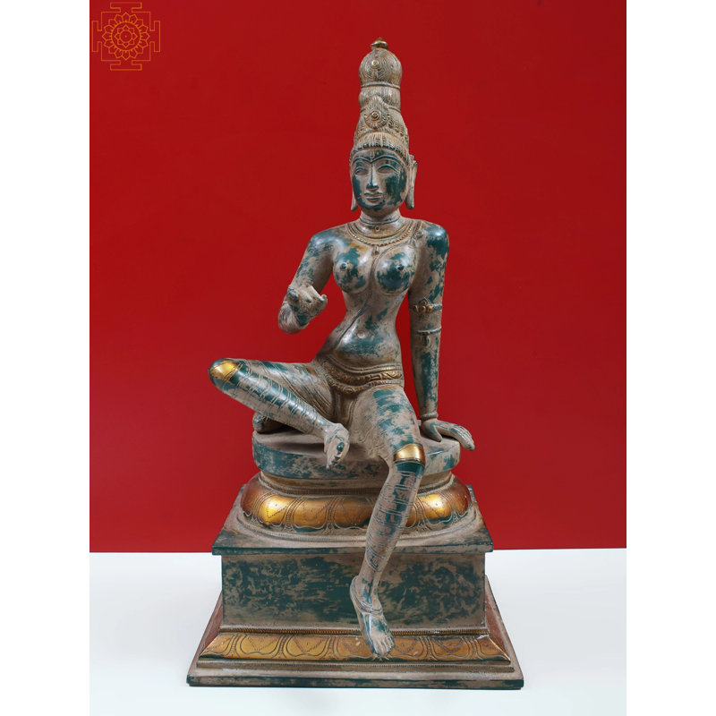 Statue Uma assise