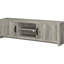 Meuble télé de 71 pouces en bois flotté gris conifère, offrant un rangement polyvalent et un ajout élégant au salon. Console en bois flotté, dotée d'un compartiment central ouvert dissimulant des compartiments.