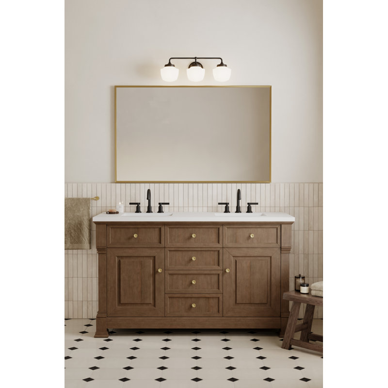 Meuble-lavabo 3 lumières Cornwell, H 8 po x l 23 po x P 8,25 po, Trois lumières