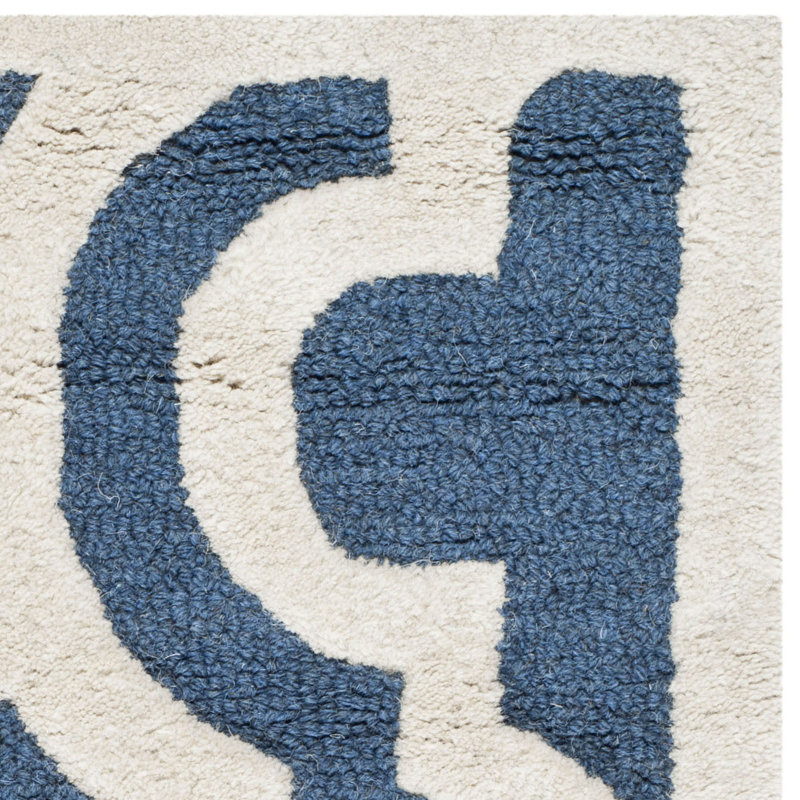 Noble Geometric Wool Hand Woven Area Rug, Rectangle 61 x 91 cm