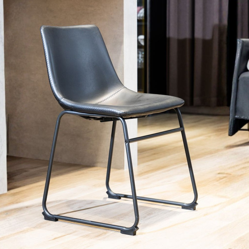 Chaise d'appoint en cuir Maxym Nia Vegan, Noir