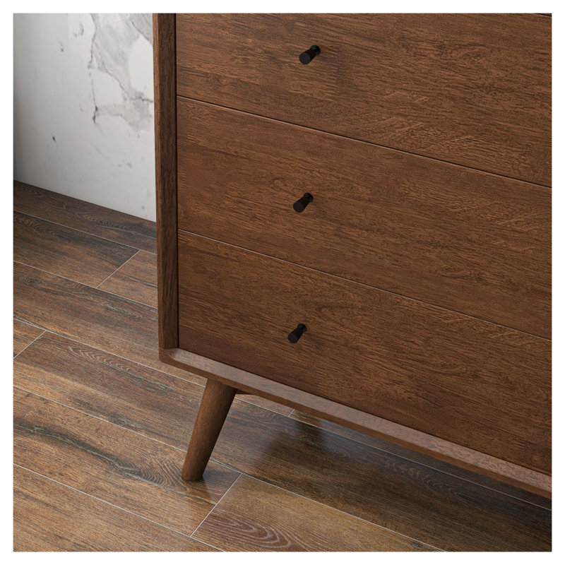 Commode 5 tiroirs Caroline en bois massif brun foncé Mid-Century