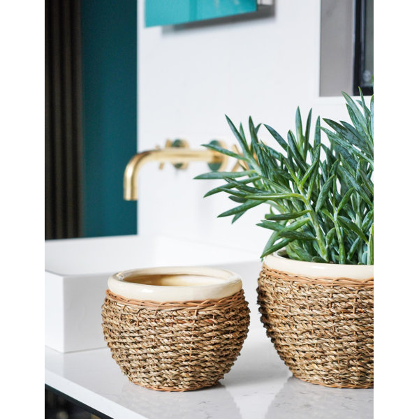https://assets.wfcdn.com/im/41677668/resize-h600-w600%5Ecompr-r85/1936/193626318/Seagrass+Pot+Cover+Natural+Nested+Set+Of+2.jpg