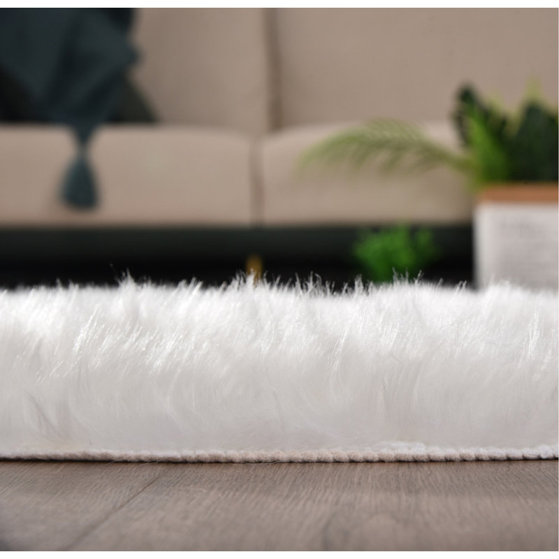 Mamduh Handmade Shag Faux Sheepskin White Rug, Rectangle 10' x 12'