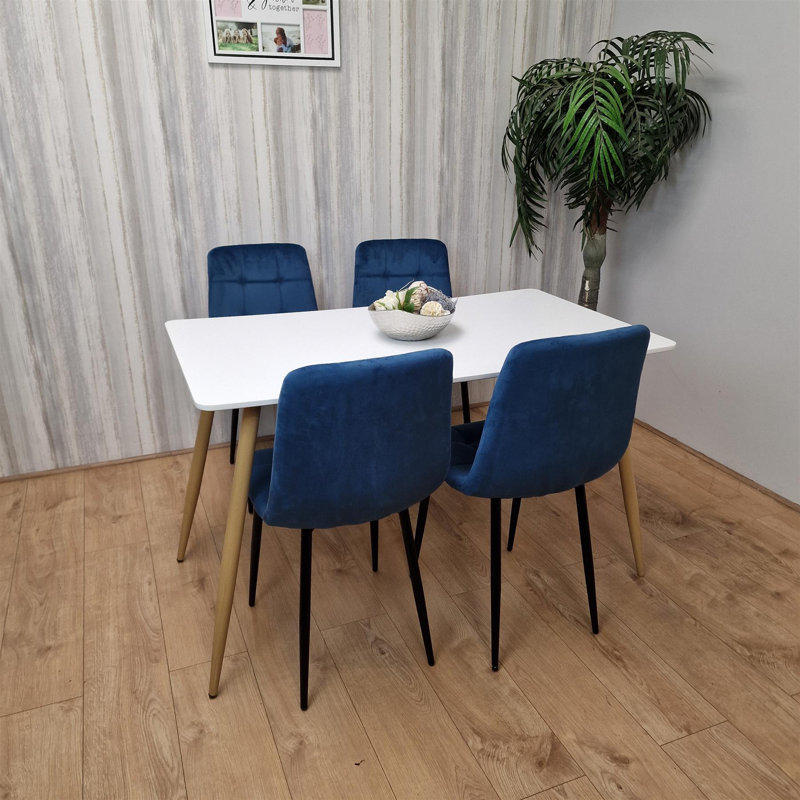 Satilla 4 - Person Dining Set, White