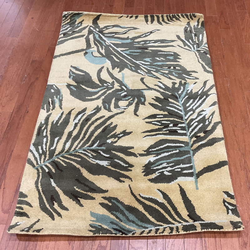 Wool Floral Indoor Rug, Rectangle 3'3" x 5'3"