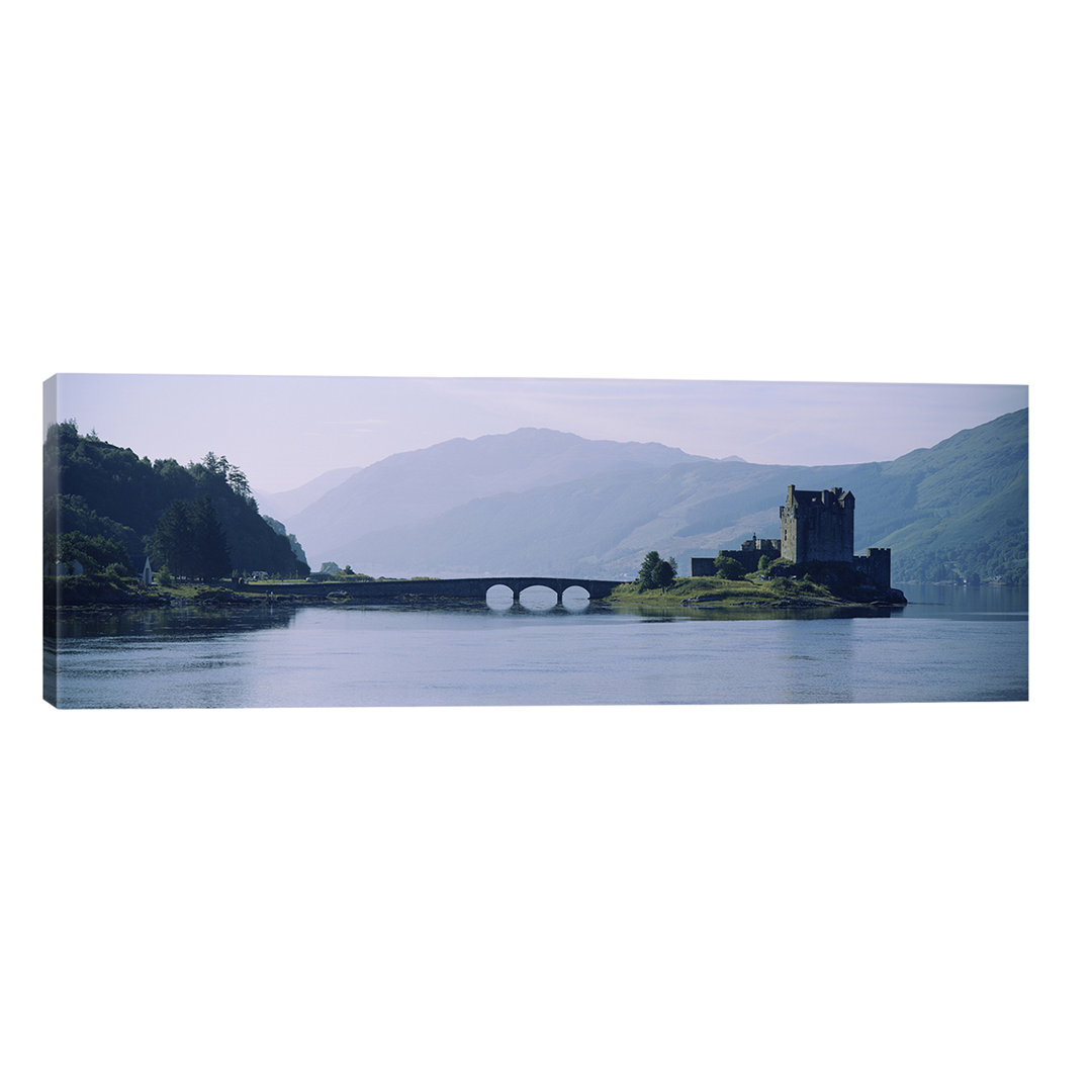 'Castle at the lakesideEilean Donan Castle, Loch Duich, Highlands Region, Scotland' Photograph on Wrapped Canvas