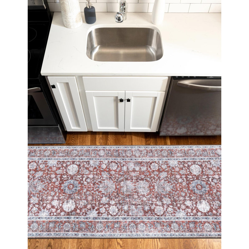 Samarth Thorine Rug, Runner 2'7" x 10', Red