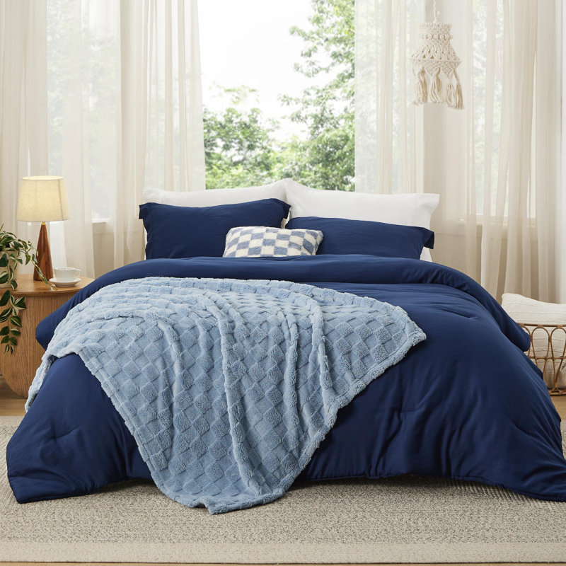 Bedsure Boho Comforter Set With Plaid Throw Blanket And Decorative Pillow, Queen Comforter + 4 Additional Pieces, Navy Plaid