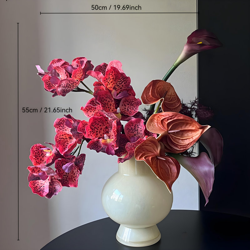 Ornements de fleurs simulées