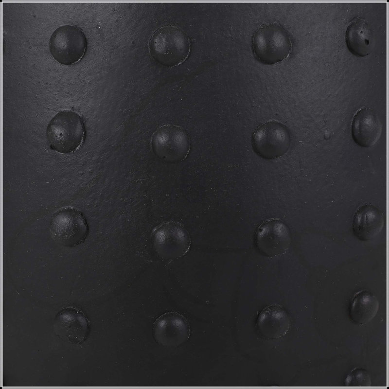 Table d'appoint d'extérieur en béton léger, conception moderne pour une utilisation polyvalente et durable dans n'importe quel environnement