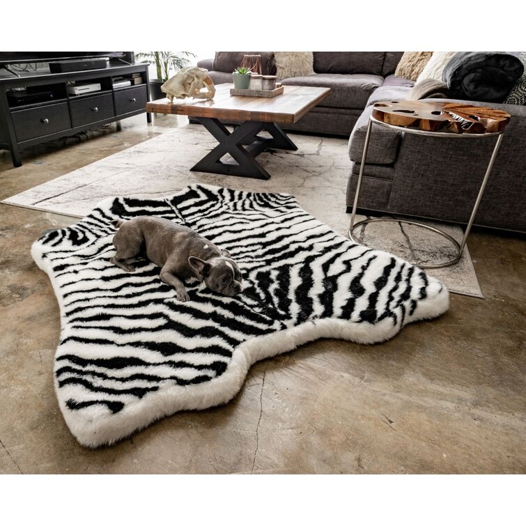 Powhattan Puprug Runner Faux Fur Memory Foam Dog Mat