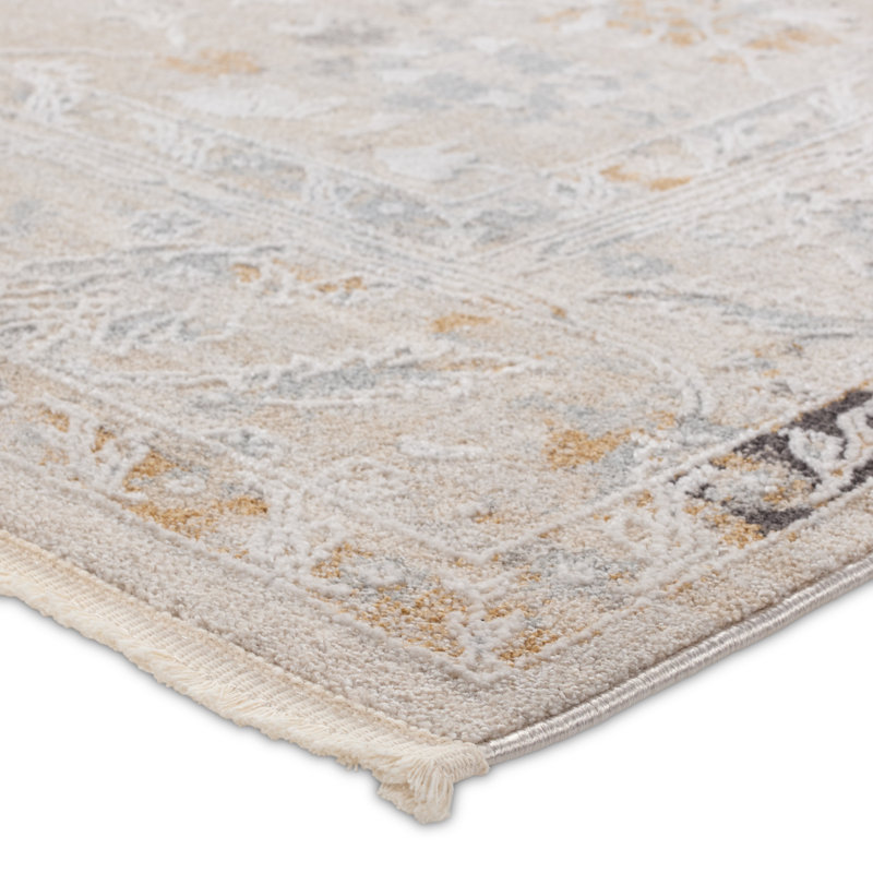 Tapis floral gris / crème Relma (3 pi 11 po x 5 pi 11 po), Rectangle 5 pi 3 po x 7 pi 6 po