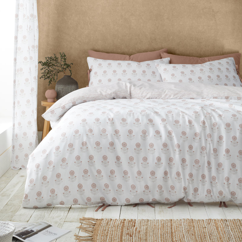 Woodblock Floral So Soft Duvet Cover Set Polyester Floral Duvet Cover Set with Pillowcases