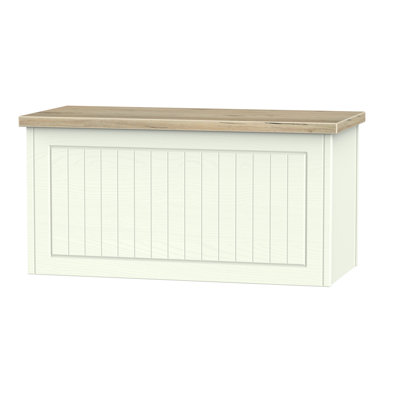 Fully Assembled Zenfield Blanket Trunk