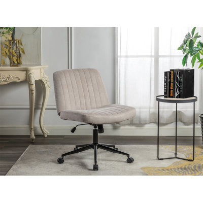 Chaise de bureau à pieds croisés