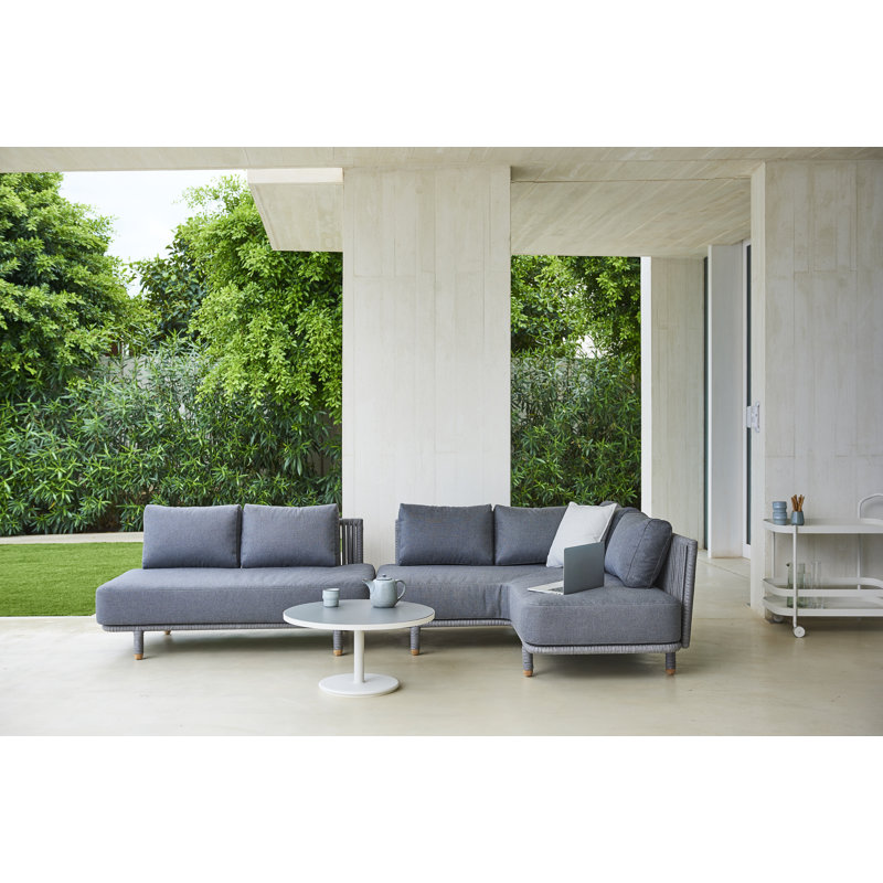 Round Outdoor , in. W in. D, Lava Gray/Ceramic Light Gray, 23.7" W  x 23.7" L x 16" H