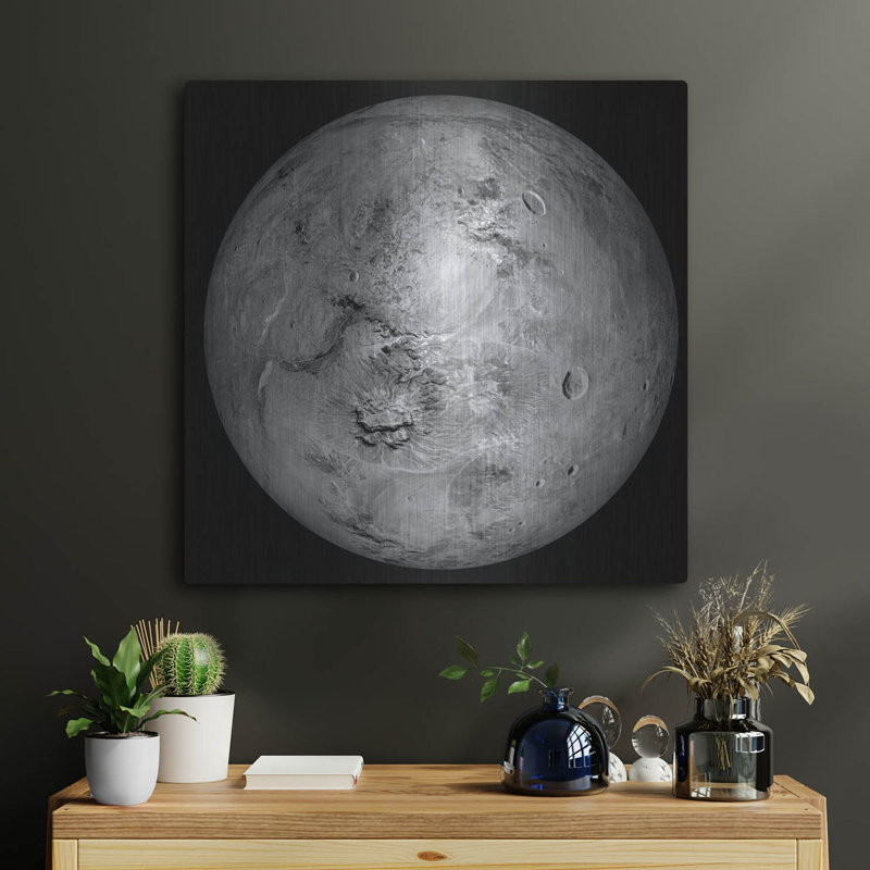 Art mural en métal Latitude Run® «Haumea Dwarf planète» par Luxe, H 24 po x l 24 po