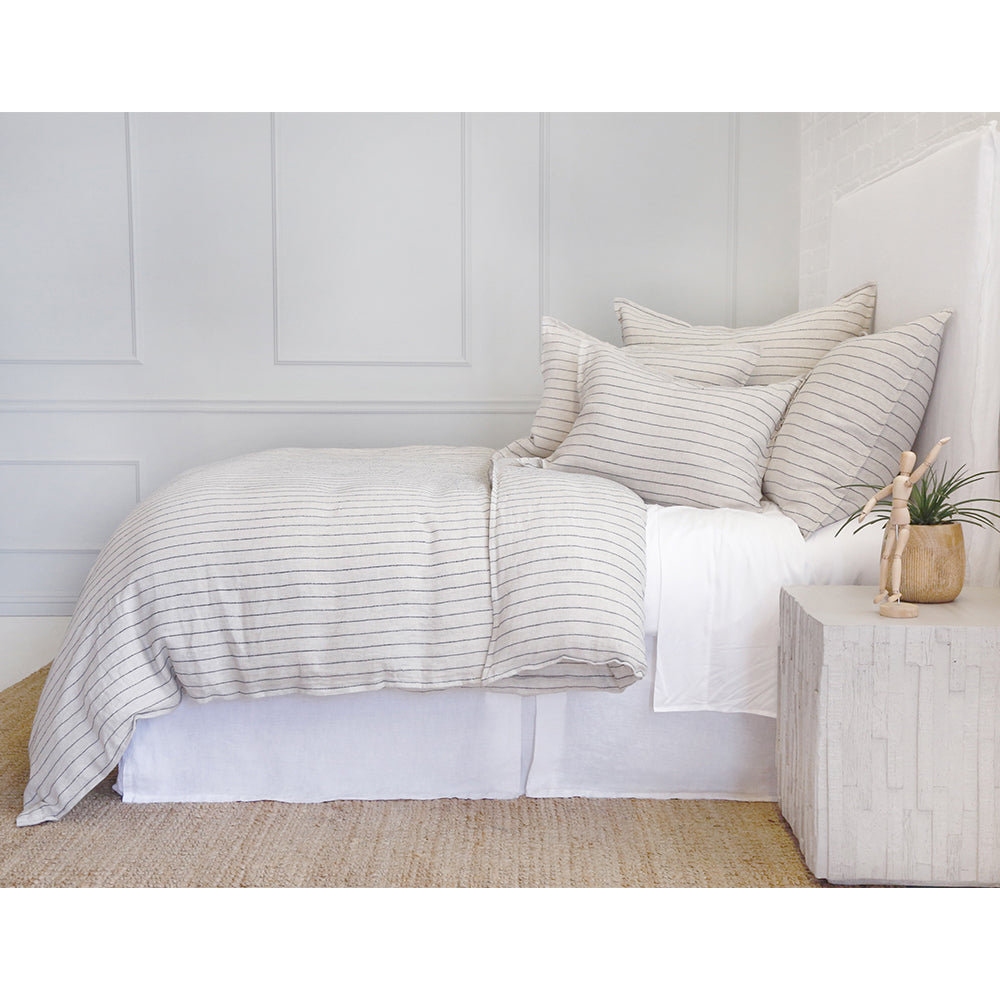 Blake Linen Shams, King, Flax/Midnight