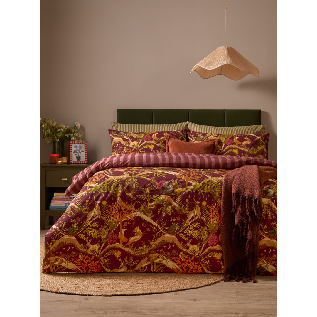Nya Single Woodland Reversible Duvet Cover Set - Wilko Burgundy Furn - Image 2
