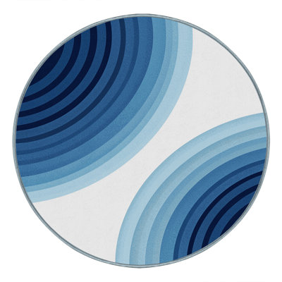 Tapis gris moelleux et moelleux à motif d'arc contemporain Dahill