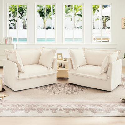 Fauteuils crème en chenille pour les espaces de lecture - Style de chambre à coucher relaxant et confortable