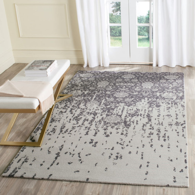 Ellicottville Restoration Vintage Hand Tufted Wool Floral Rug, Rectangle 5' x 8'