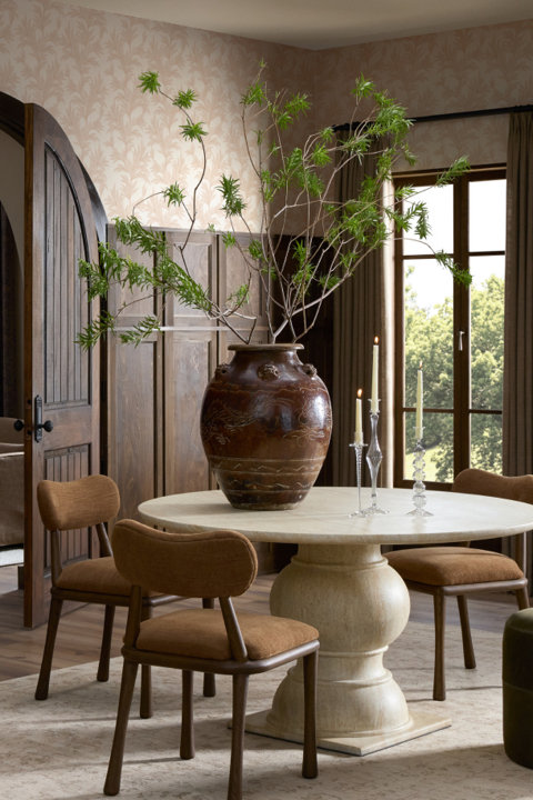 Tables & Desks