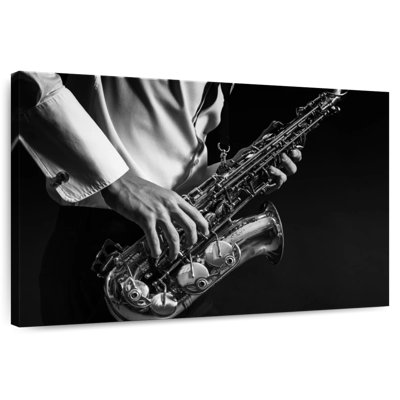 Abarca jouant du saxophone