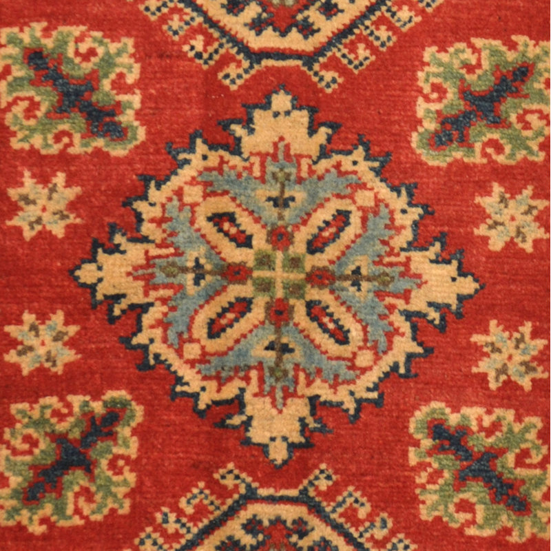 Tapis de zone en laine 2 pi x 3 po one-of-kind à la main noué la kazak Viviane