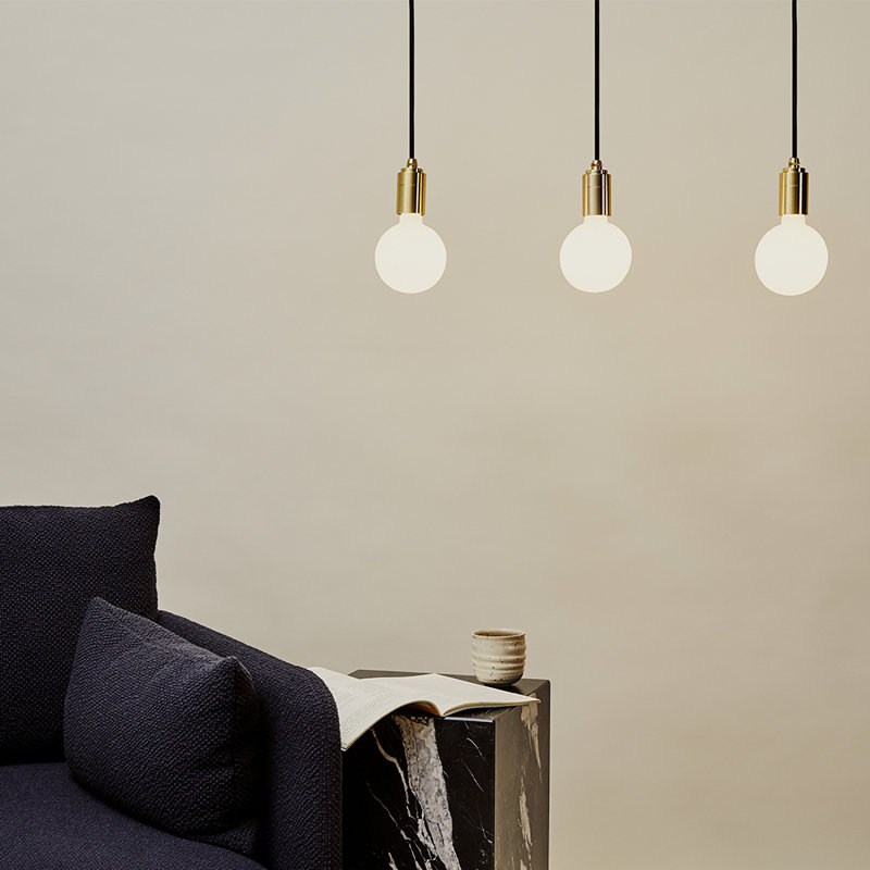 Sphere III E26 LED Bulb