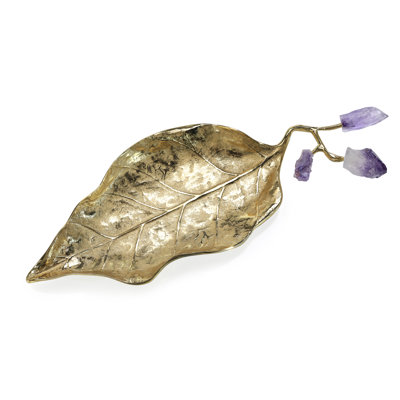 Plateau de feuilles d'améthyste en herbe I