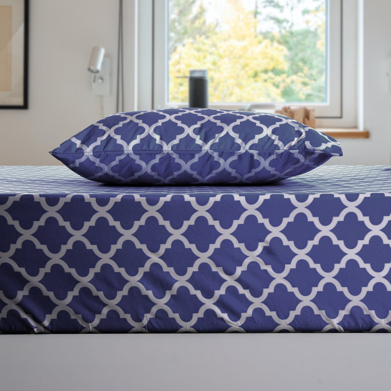 Navy Blue Quatrefoil Print Twin XL Microfiber Sheet Set