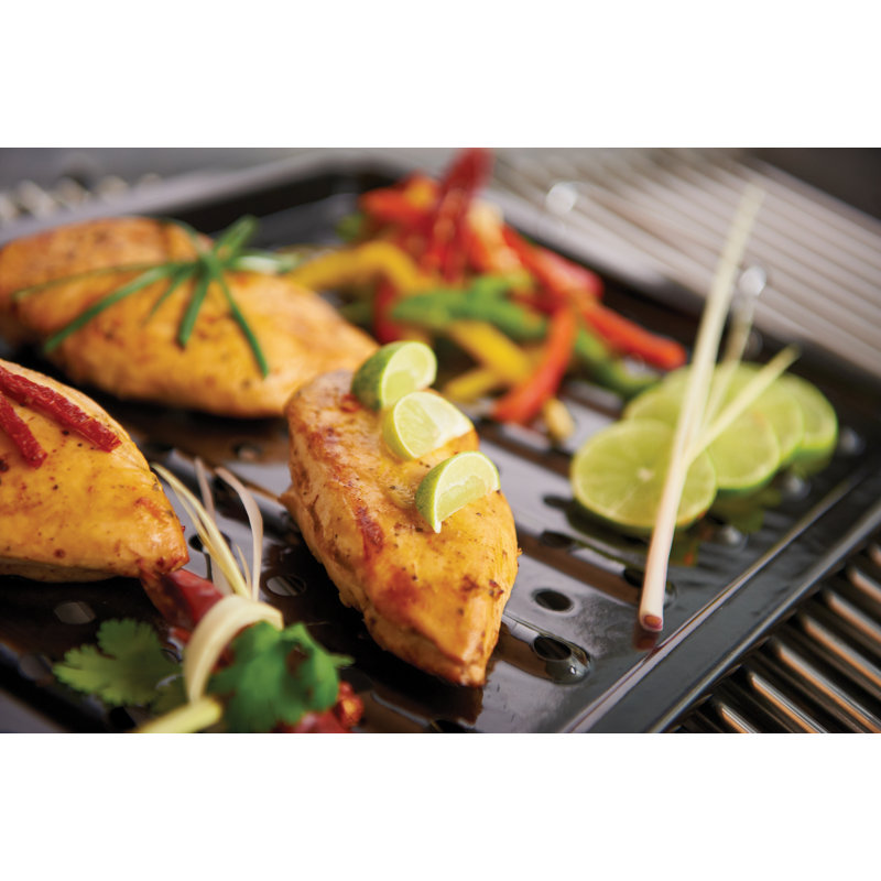 Black Porcelain Grill Topper with Stainless Steel Handles