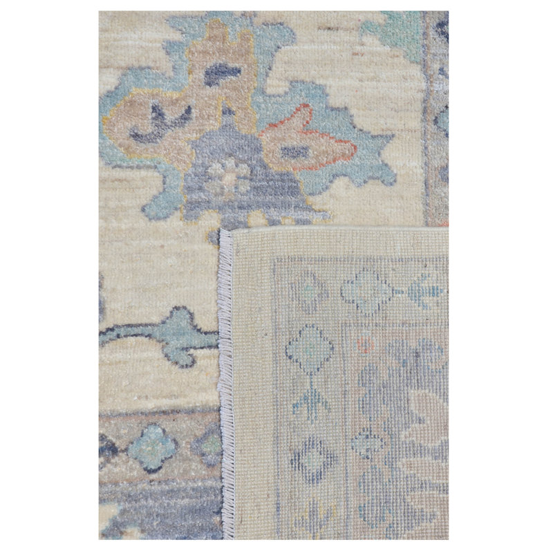 Ushak Wool Weft