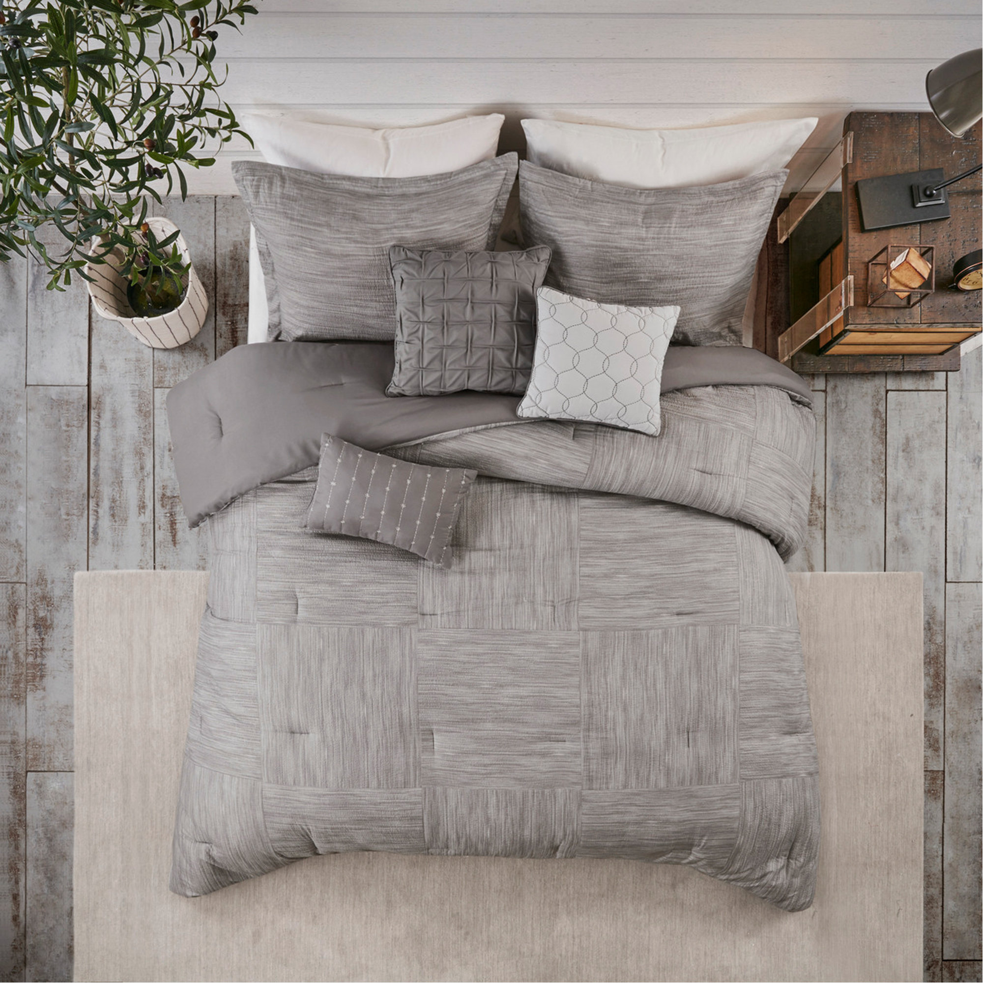 Alxfarton 7 Piece Printed Seersucker Comforter Set Grey King - Wayfair ...