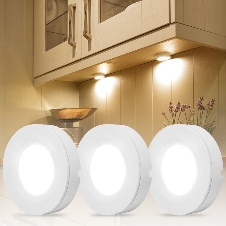 Brilliant Evolution Wireless LED Under Cabinet Lights 4 Pack with 2 Remote  Controls, Kitchen Cabinet Lighting, Under Counter Light Fixtures, Touch  Light - Battery Operated Lights with Remote 