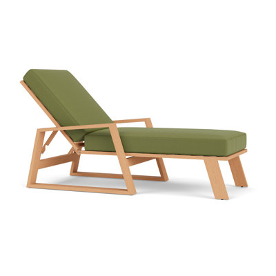 Pursuit Outdoor Chaise Lounge