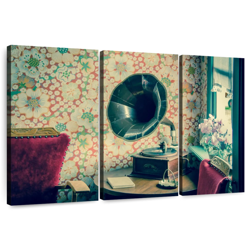 Abarca Vintage Gramophone, 28" H x 45" W