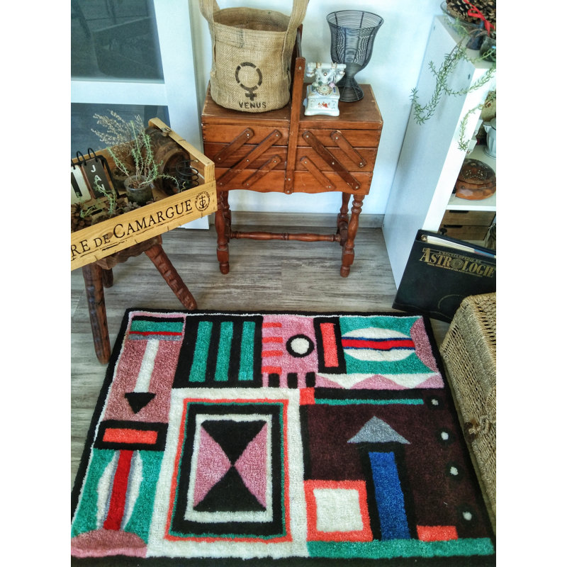 Hand Woven 75cm X 102cm Area Rug
