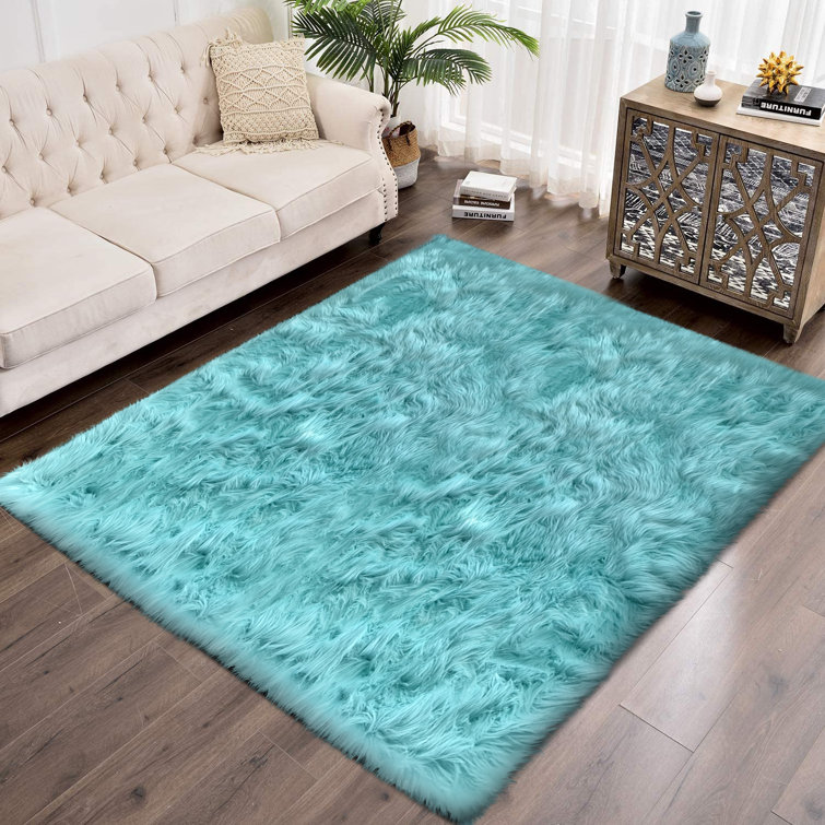 Chevez Faux Sheepskin Indoor Rug