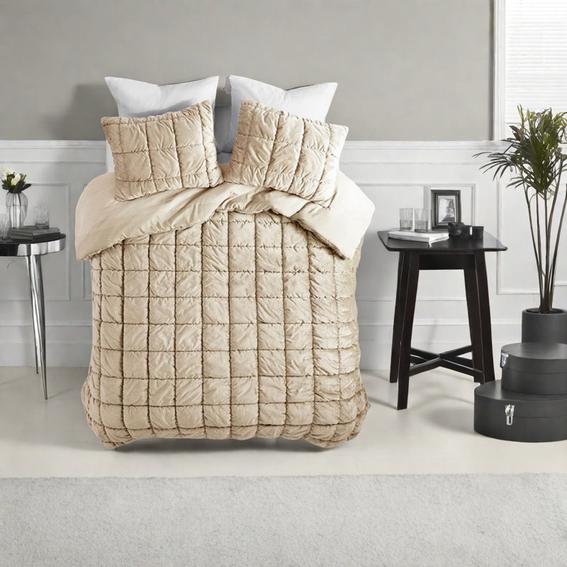 Ensemble de literie en velours luxueux, édredon en polyester pour chambre à coucher confortable