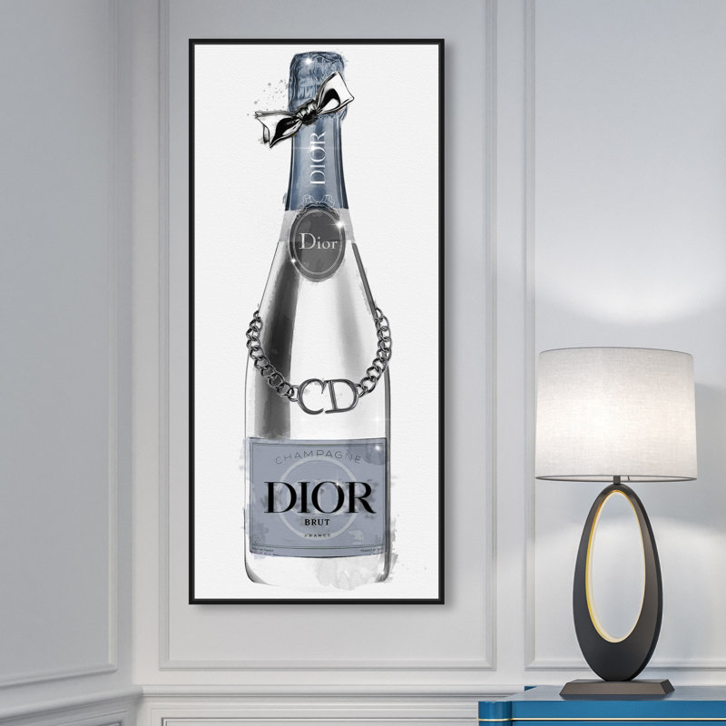 Fashion and Glam Champagne Brut de Paris, Glam Gray - impression, H 36 po x l 16 po, Cadre en bois noir