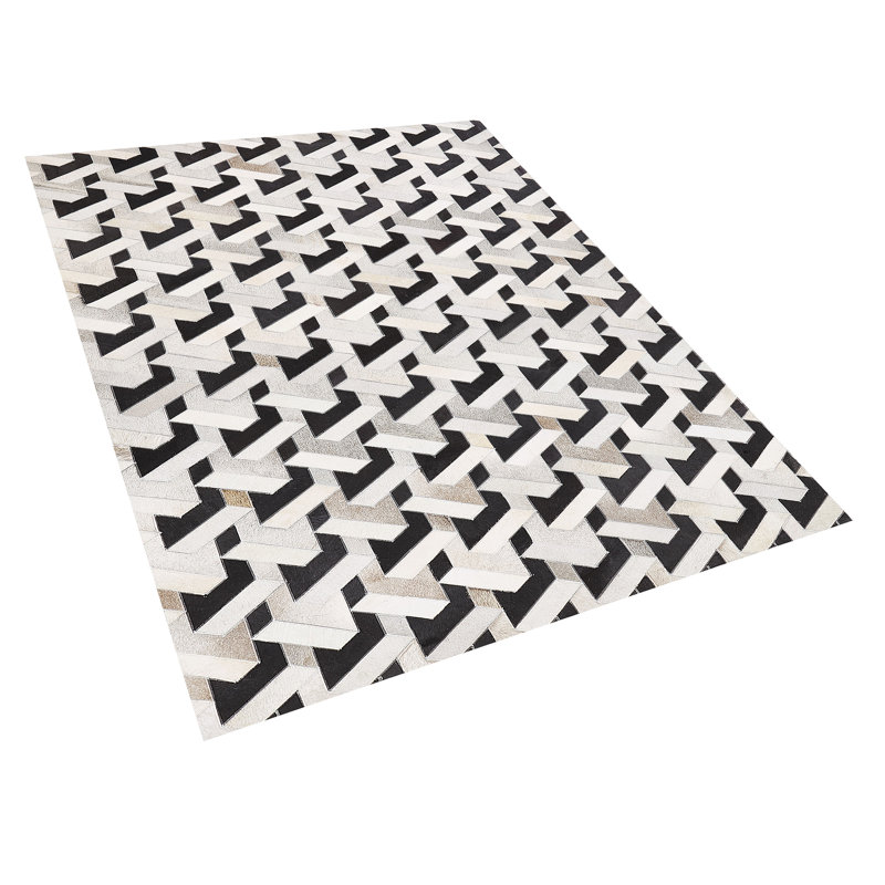 Danvers Geometric Area Rug, 160 x 230 cm
