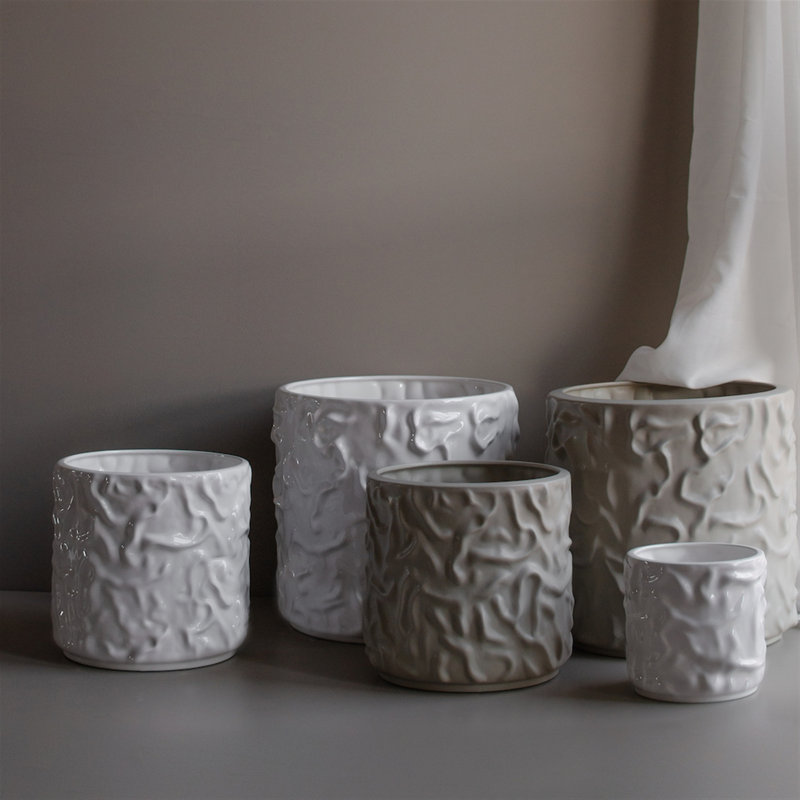 Swoon Pot, 9.45" H x 9.06" W x 9.06" D