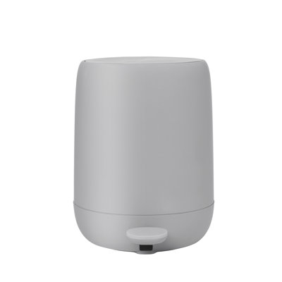 Sono 1.3 Gallon Step On Trash Can