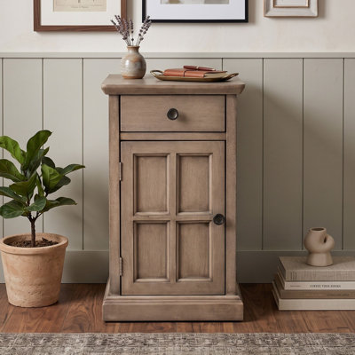 Table de bout classique avec ports de charge, tiroir de rangement et porte-gobelets Classic