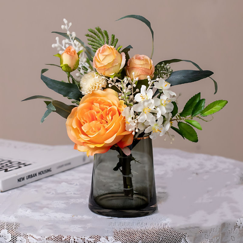 Arrangement floral dans un vase